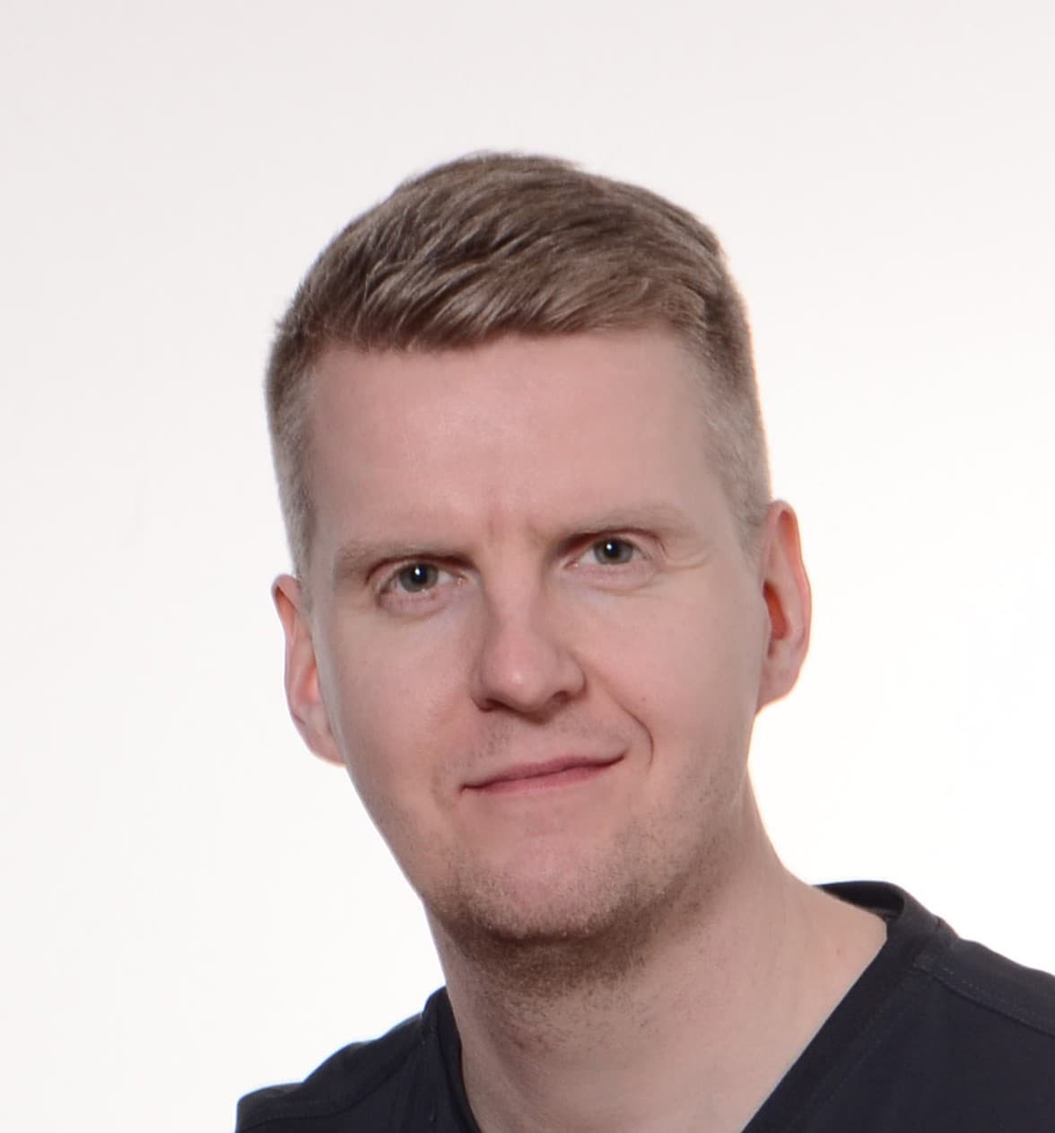 Taavi Saviauk — Pihlajalinna