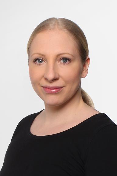 Outi Pyykkönen — Pihlajalinna
