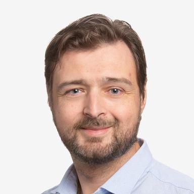 Frederick Weitz, Lääketieteen lisensiaatti — Pihlajalinna