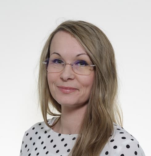 Anne Monni — Pihlajalinna