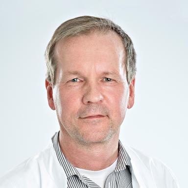 Hannu Paajanen, Professor — Pihlajalinna