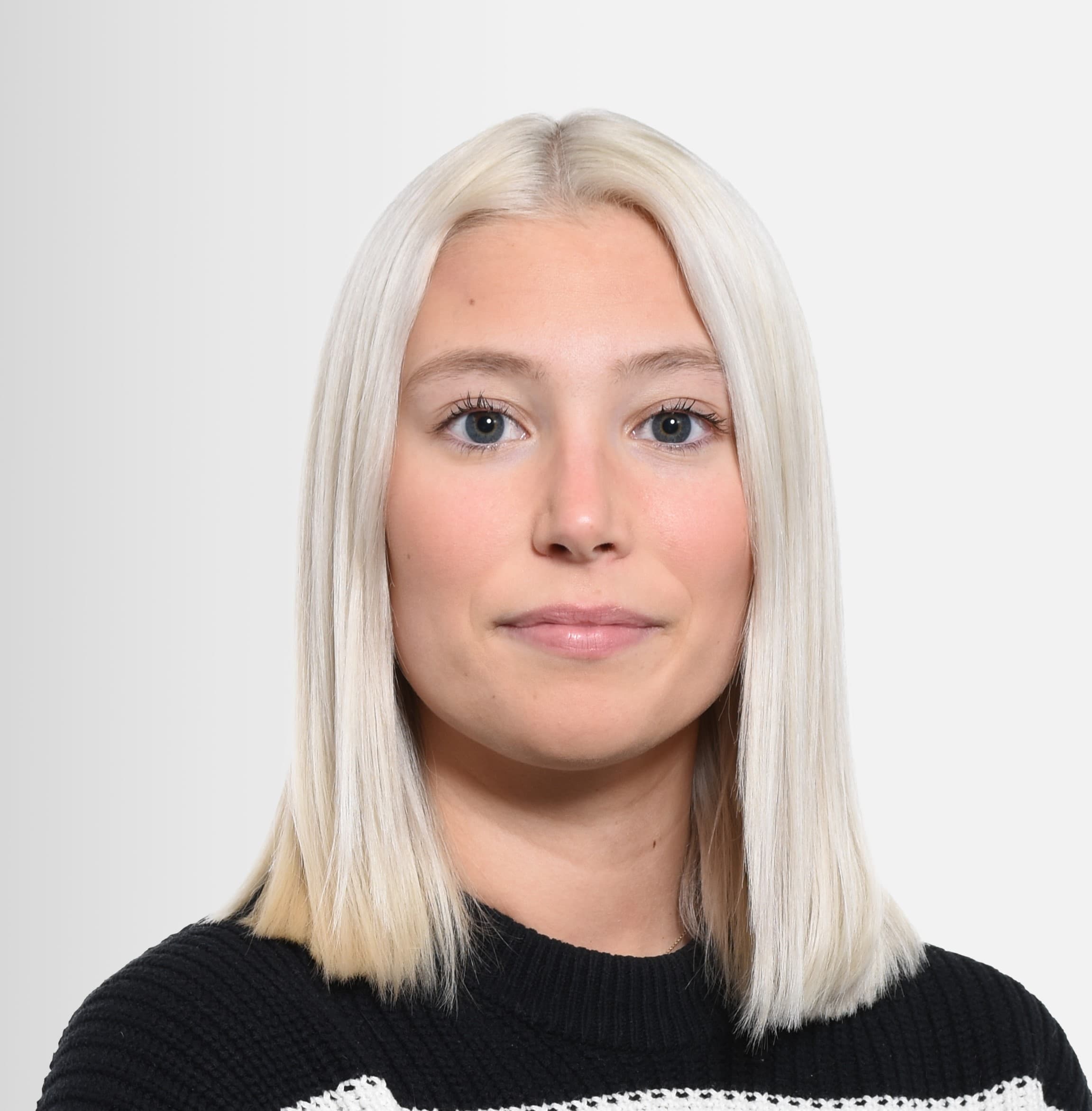 Maija Mäkisalo — Pihlajalinna