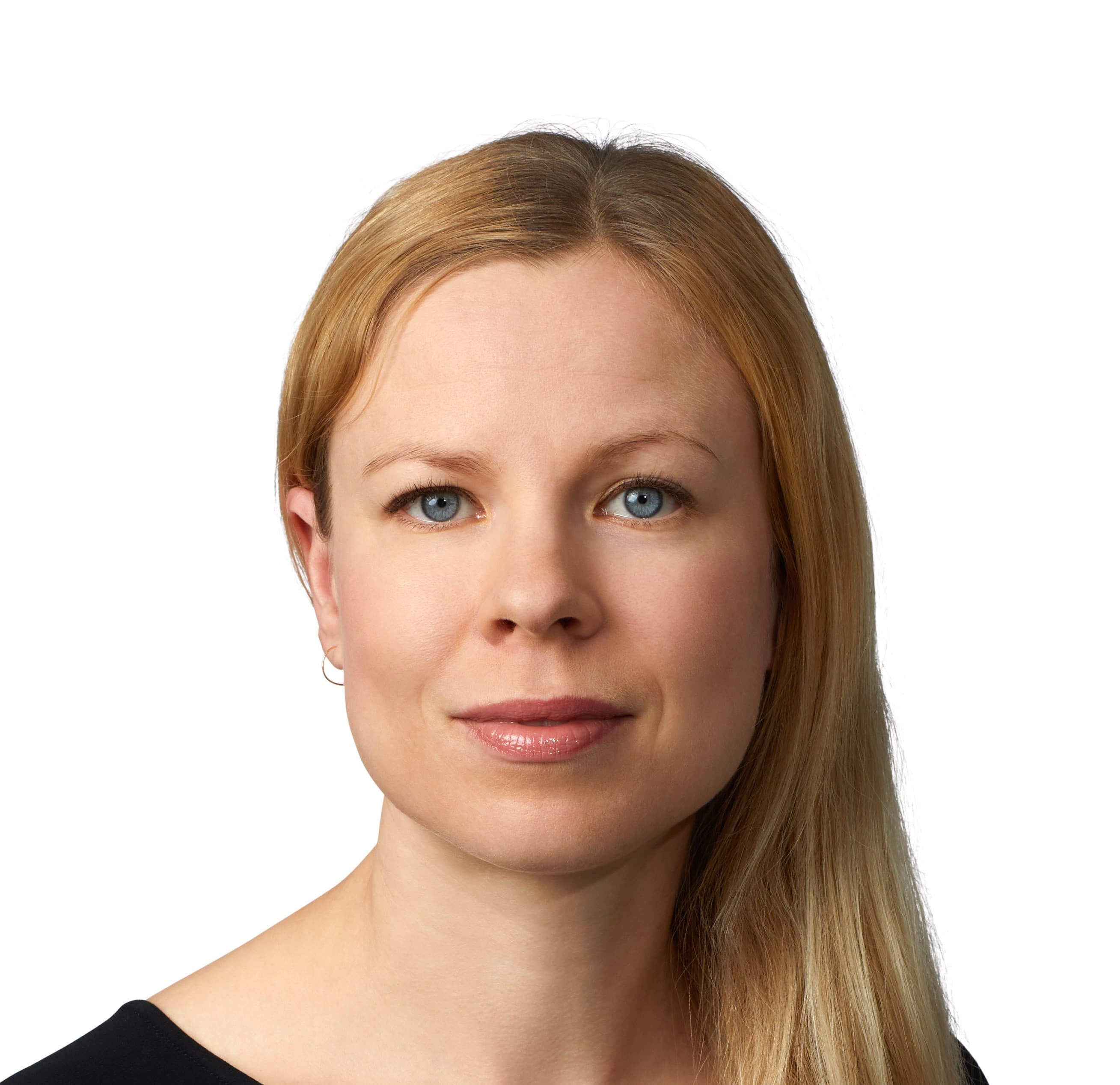Hanne Sallinen  — Pihlajalinna