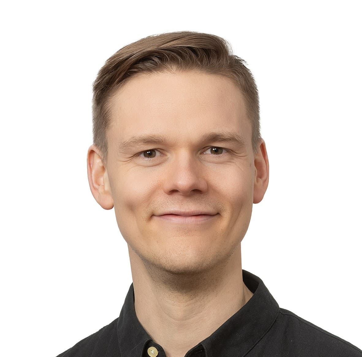 Santeri Jolkkonen — Pihlajalinna