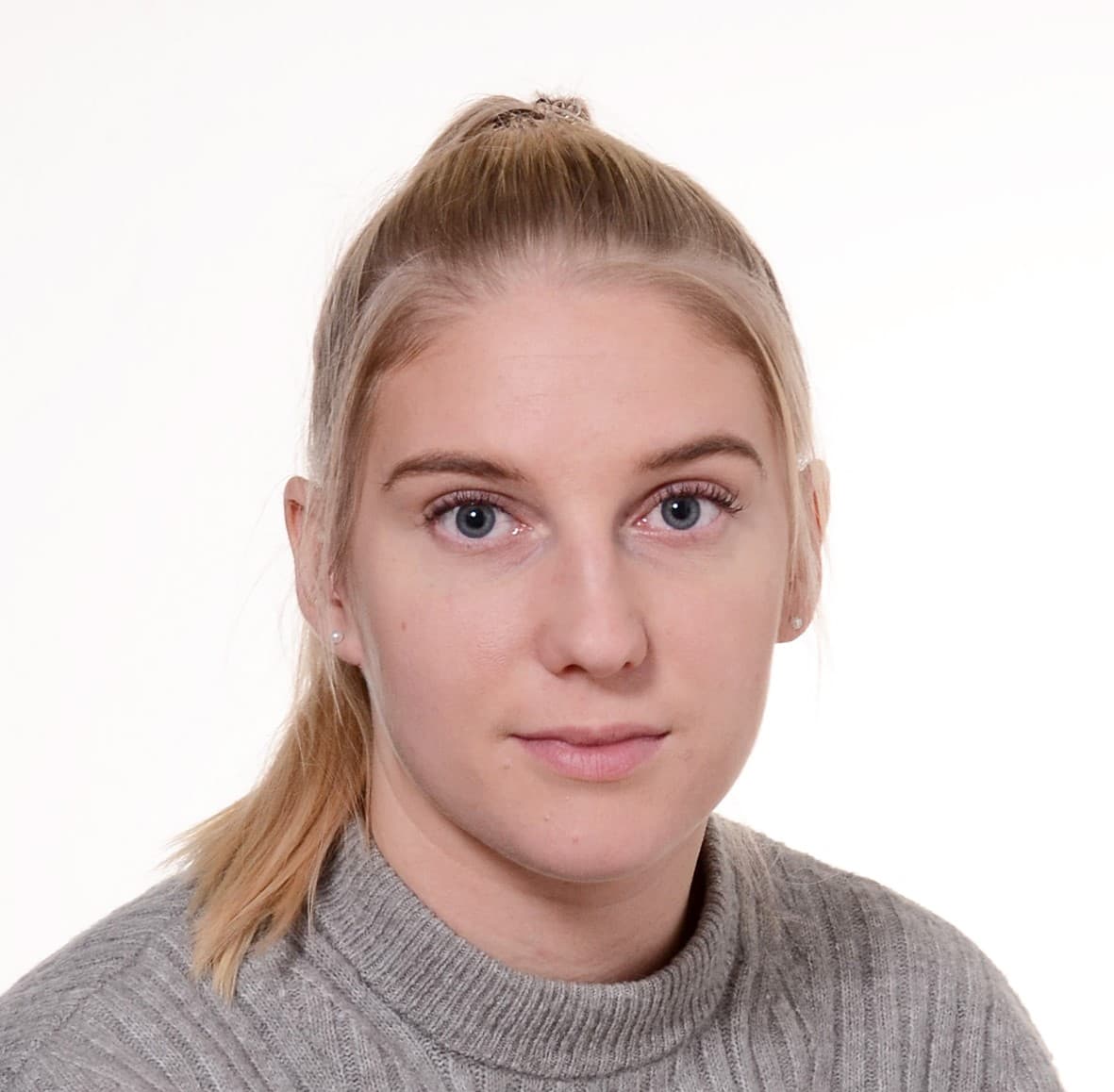 Jenna Putkonen  — Pihlajalinna