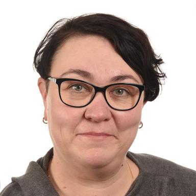 Tarja Järvinen — Pihlajalinna