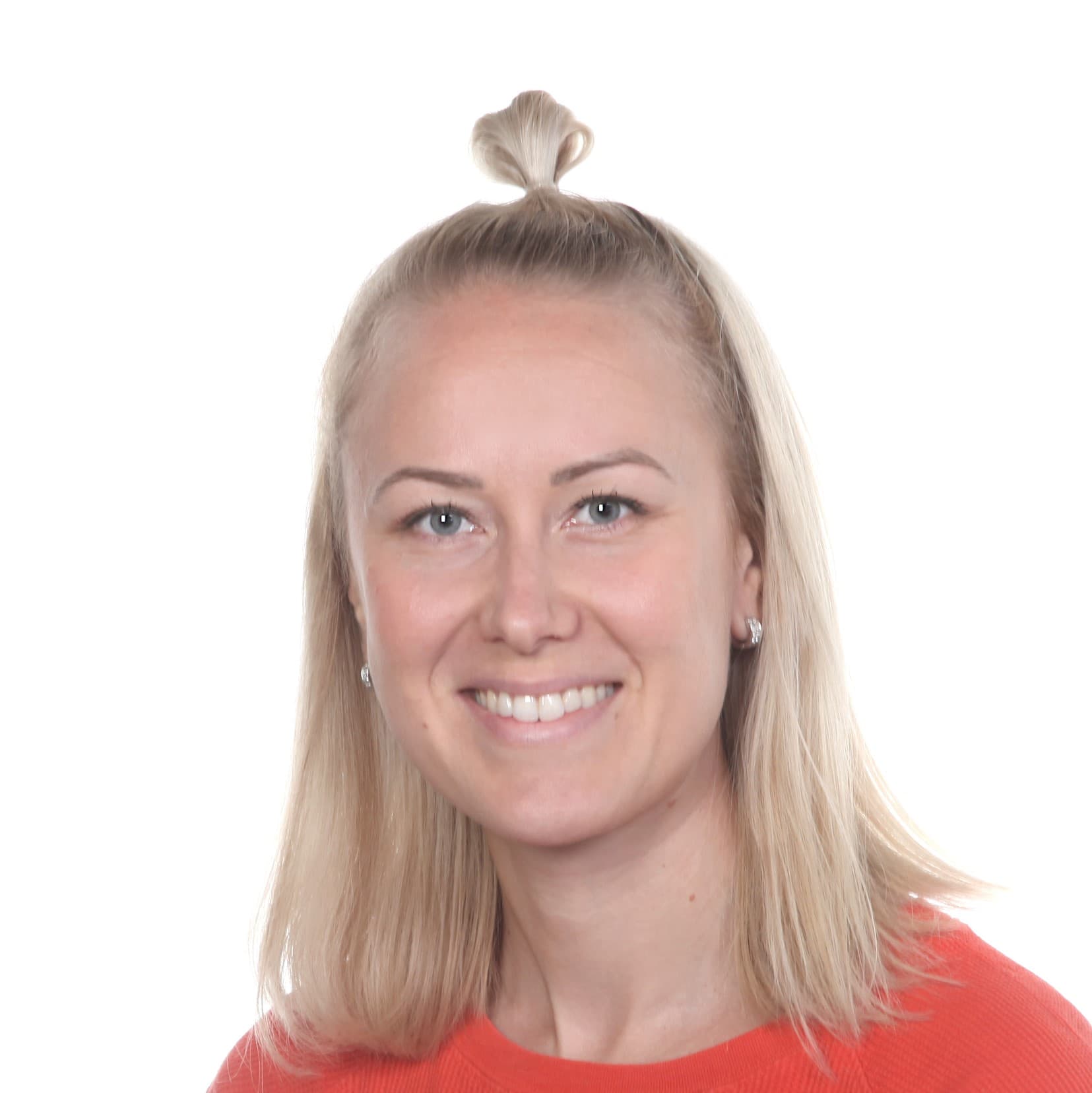 Sini Kuosmanen  — Pihlajalinna