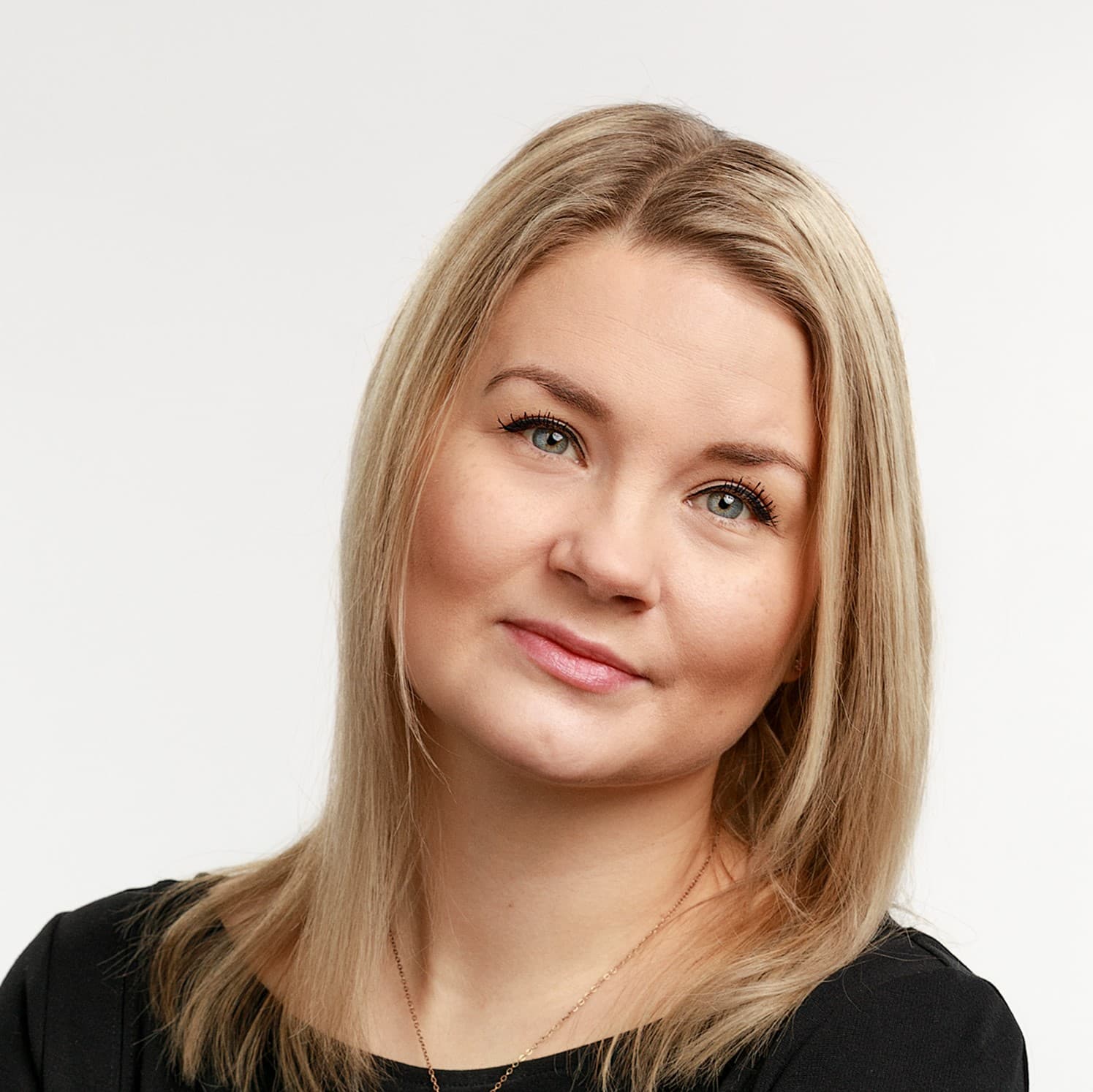 Krista Ruokamo — Pihlajalinna