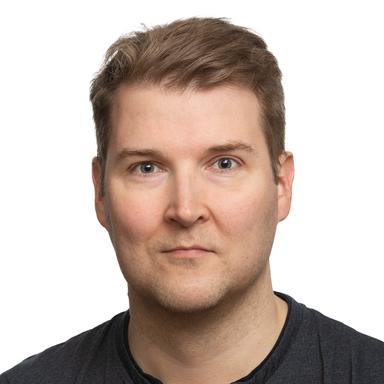 Juha Tiitinen, Lääketieteen lisensiaatti — Pihlajalinna