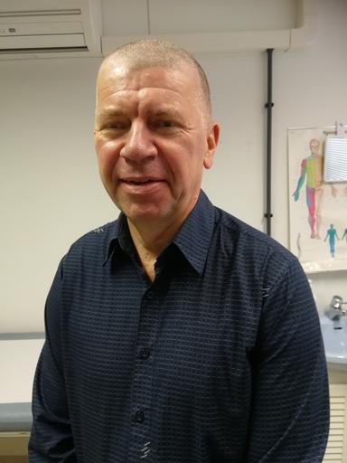 Jarmo Oksi, Professor — Pihlajalinna