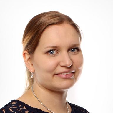 Nina Elonen, Medicine doktor — Pihlajalinna