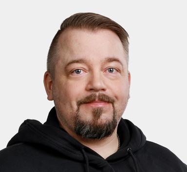 Lauri-Pekka Husa, Lääketieteen lisensiaatti — Pihlajalinna