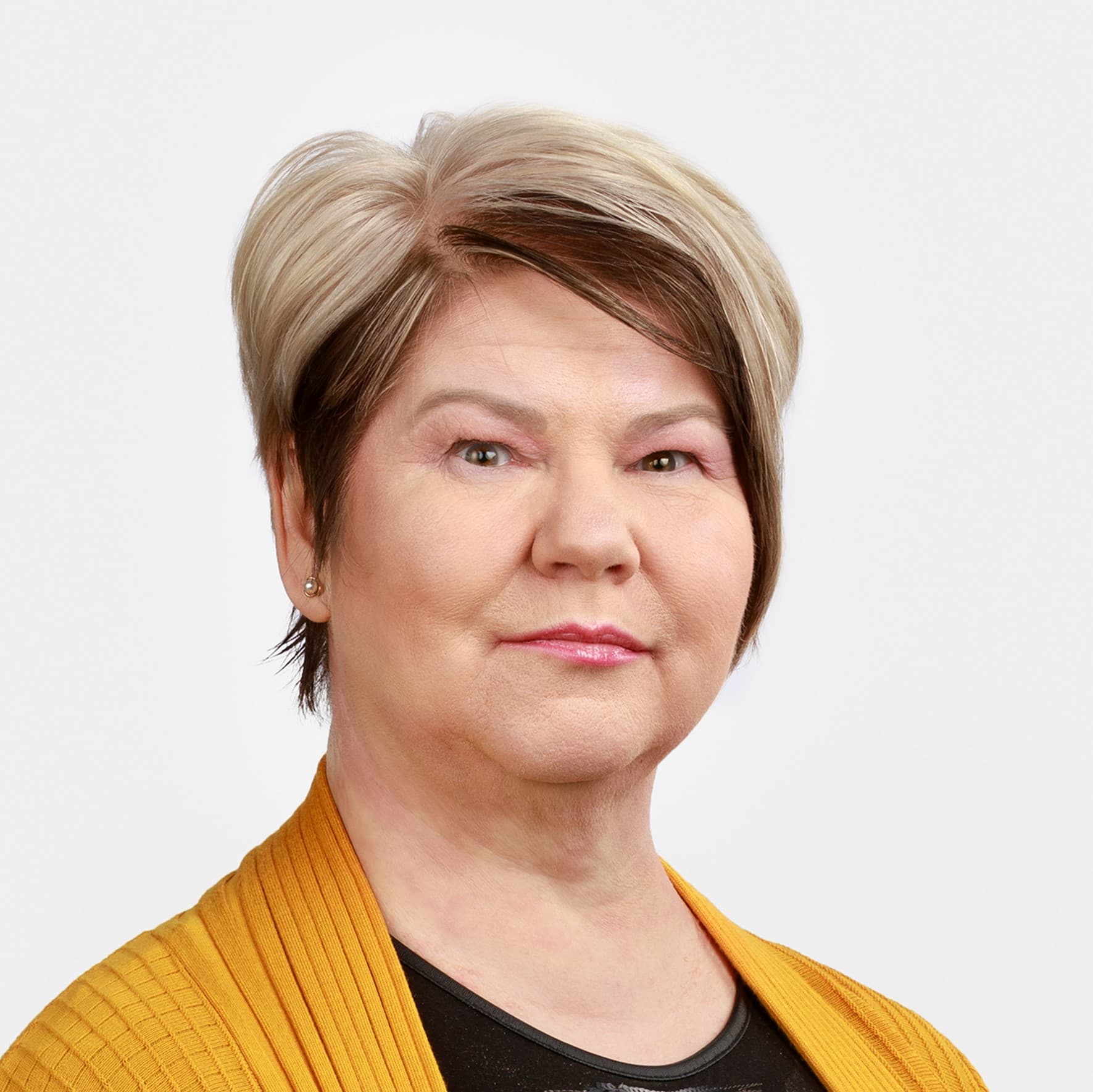 Rauni Jämsä — Pihlajalinna
