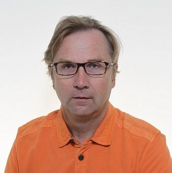 Kimmo Hujala, Lääketieteen tohtori — Pihlajalinna