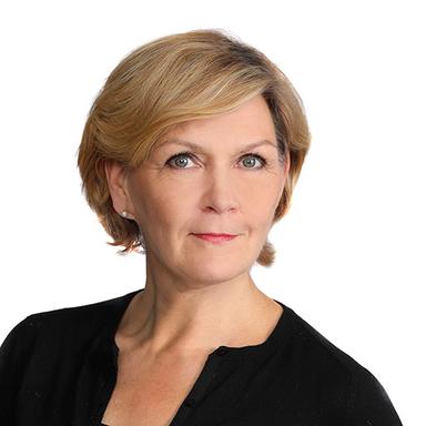 Marjatta Pekola-Kiviniemi, Lääketieteen lisensiaatti — Pihlajalinna