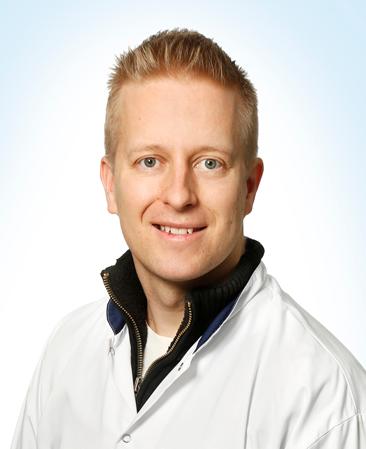 Niku Oksala, Professor — Pihlajalinna