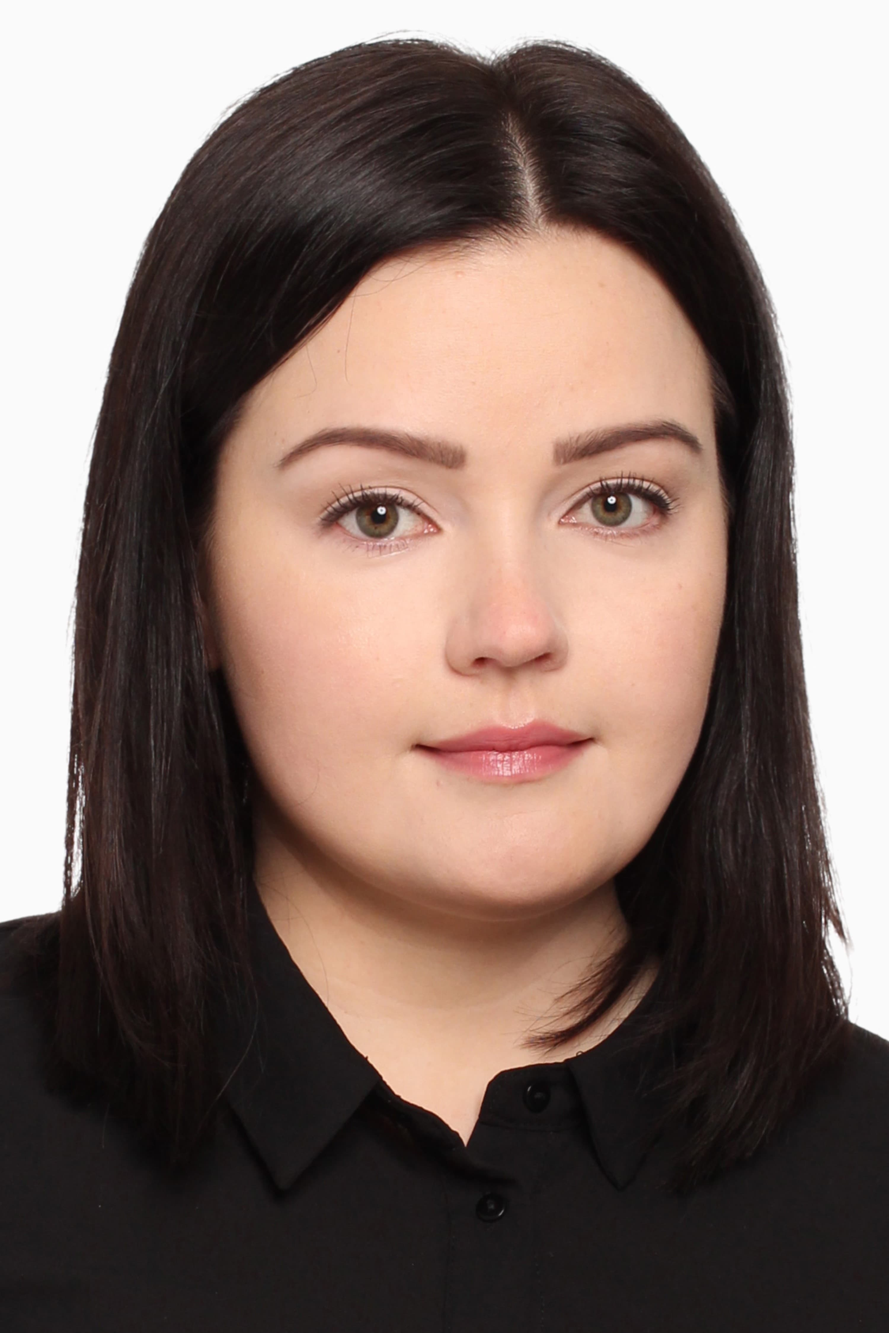 Miina Mikkilä — Pihlajalinna