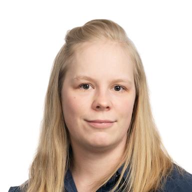 Laura Ojanperä — Pihlajalinna