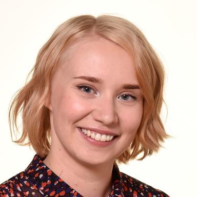 Tiina Karppanen, Medicine licentiat — Pihlajalinna