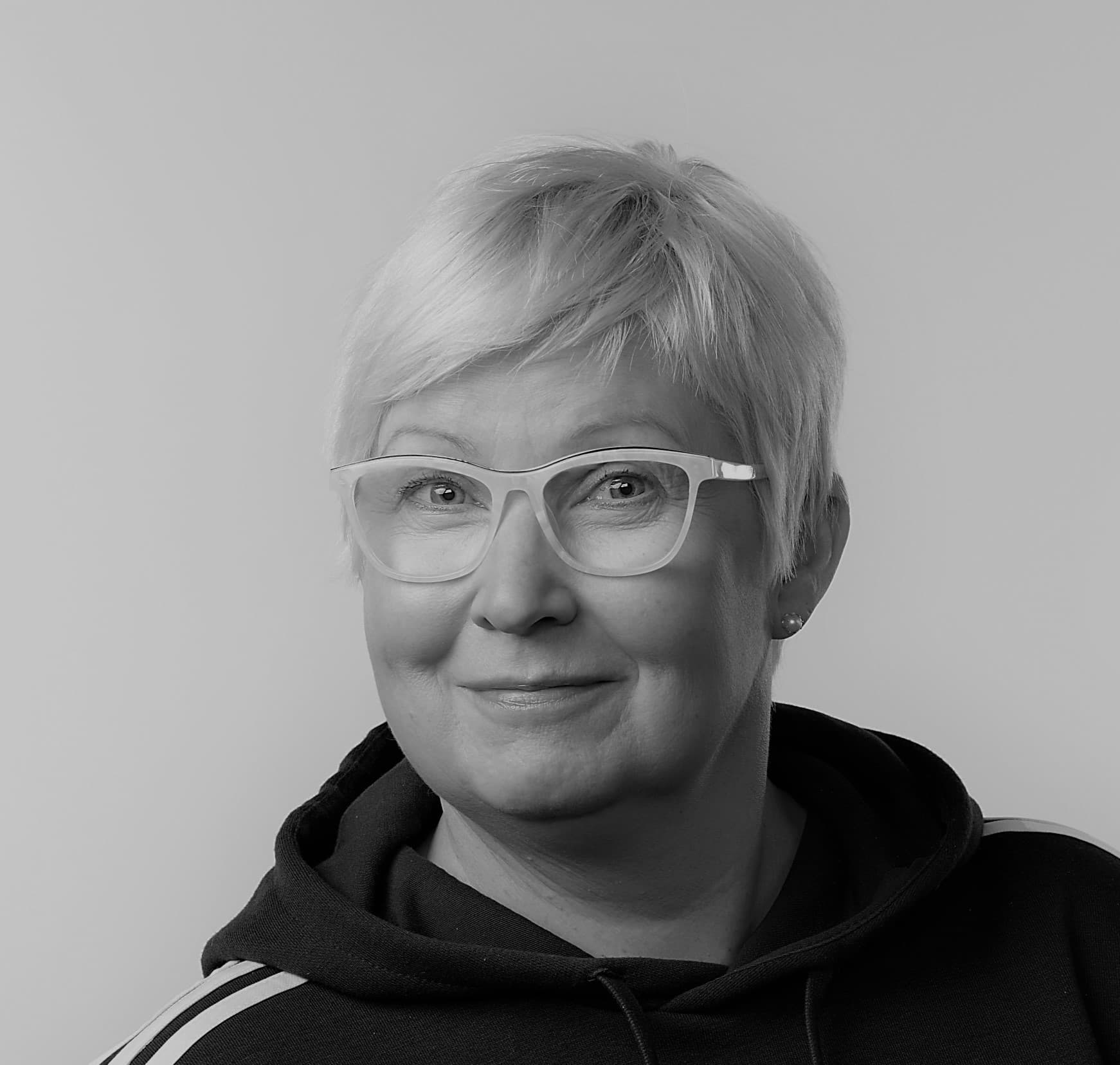 Virpi Hakala  — Pihlajalinna