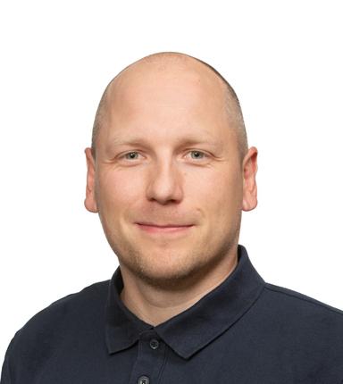 Jake Von Hintze, Lääketieteen lisensiaatti — Pihlajalinna