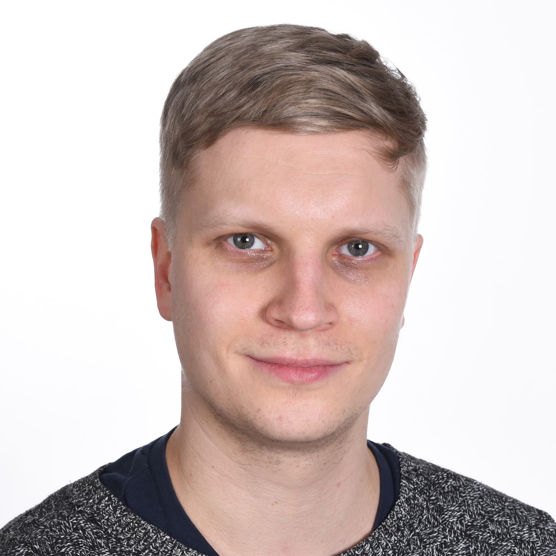 Oskari Lappalainen  — Pihlajalinna