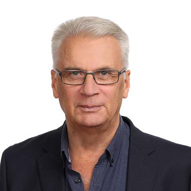 Vesa Sainio, Lääketieteen ja kirurgian tohtori — Pihlajalinna