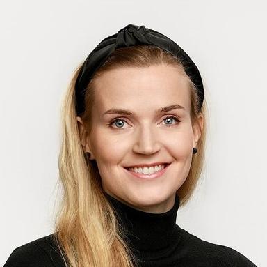Tiina Löppönen — Pihlajalinna