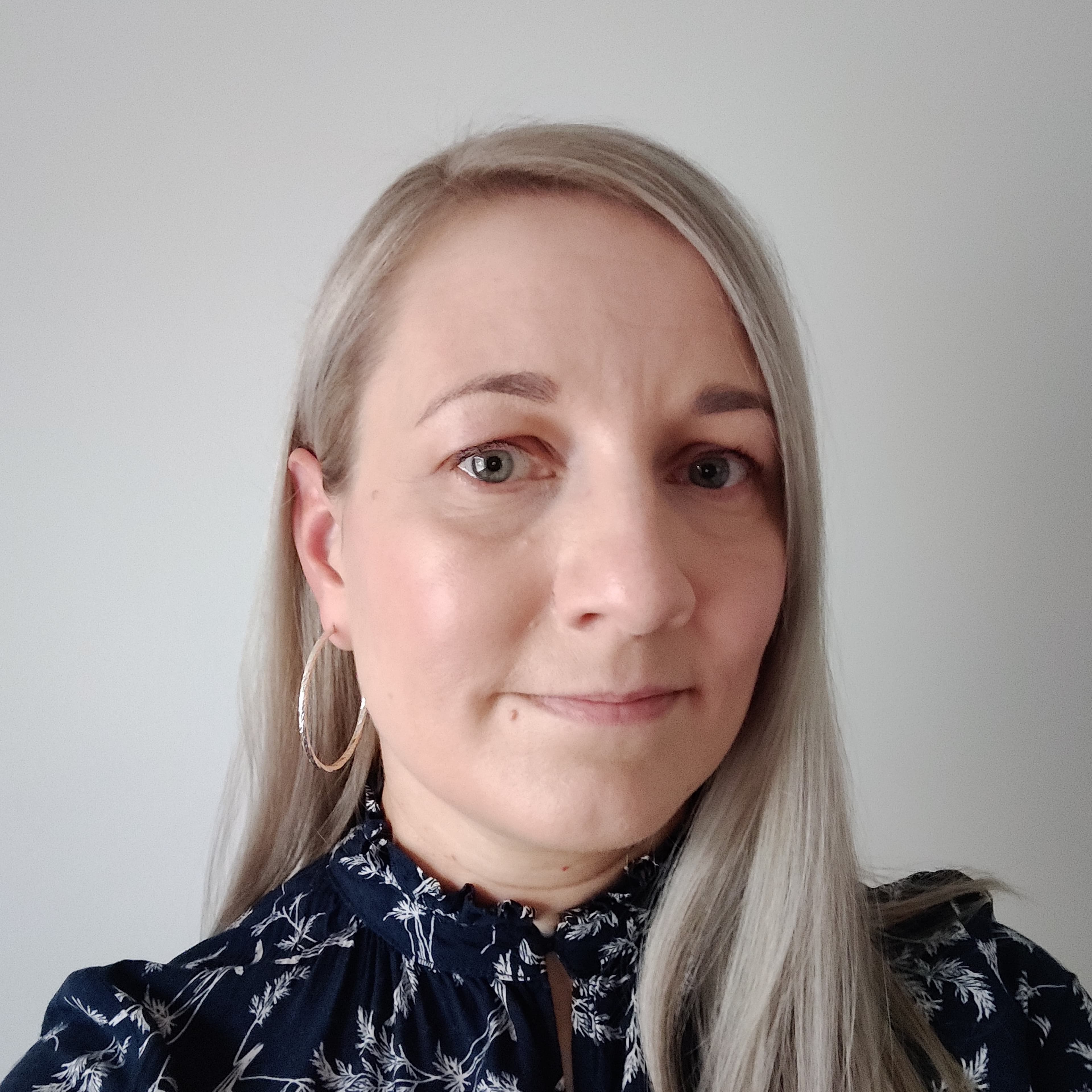 Anna-Maija Reina — Pihlajalinna