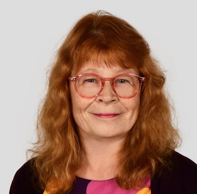 Teija  Kasteenpohja — Pihlajalinna
