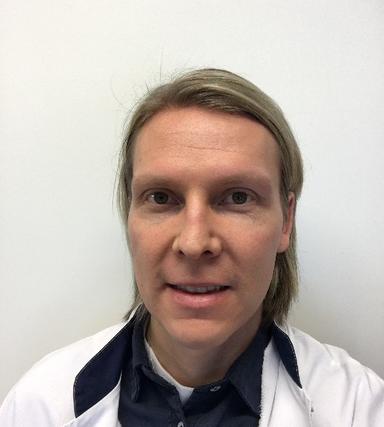 Miki Sipiläinen, Lääketieteen lisensiaatti — Pihlajalinna