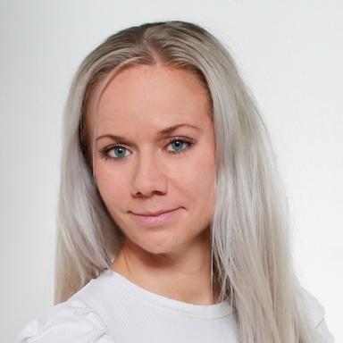 Anna-Mari Granroth — Pihlajalinna