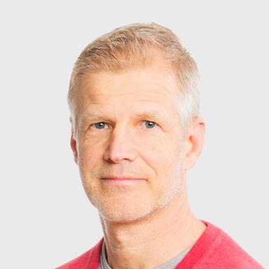 Joona Varis, Lääketieteen lisensiaatti — Pihlajalinna