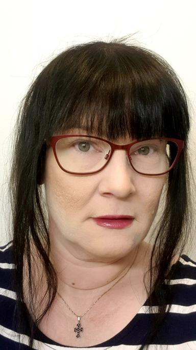 Hely-Kristiina Niveri — Pihlajalinna