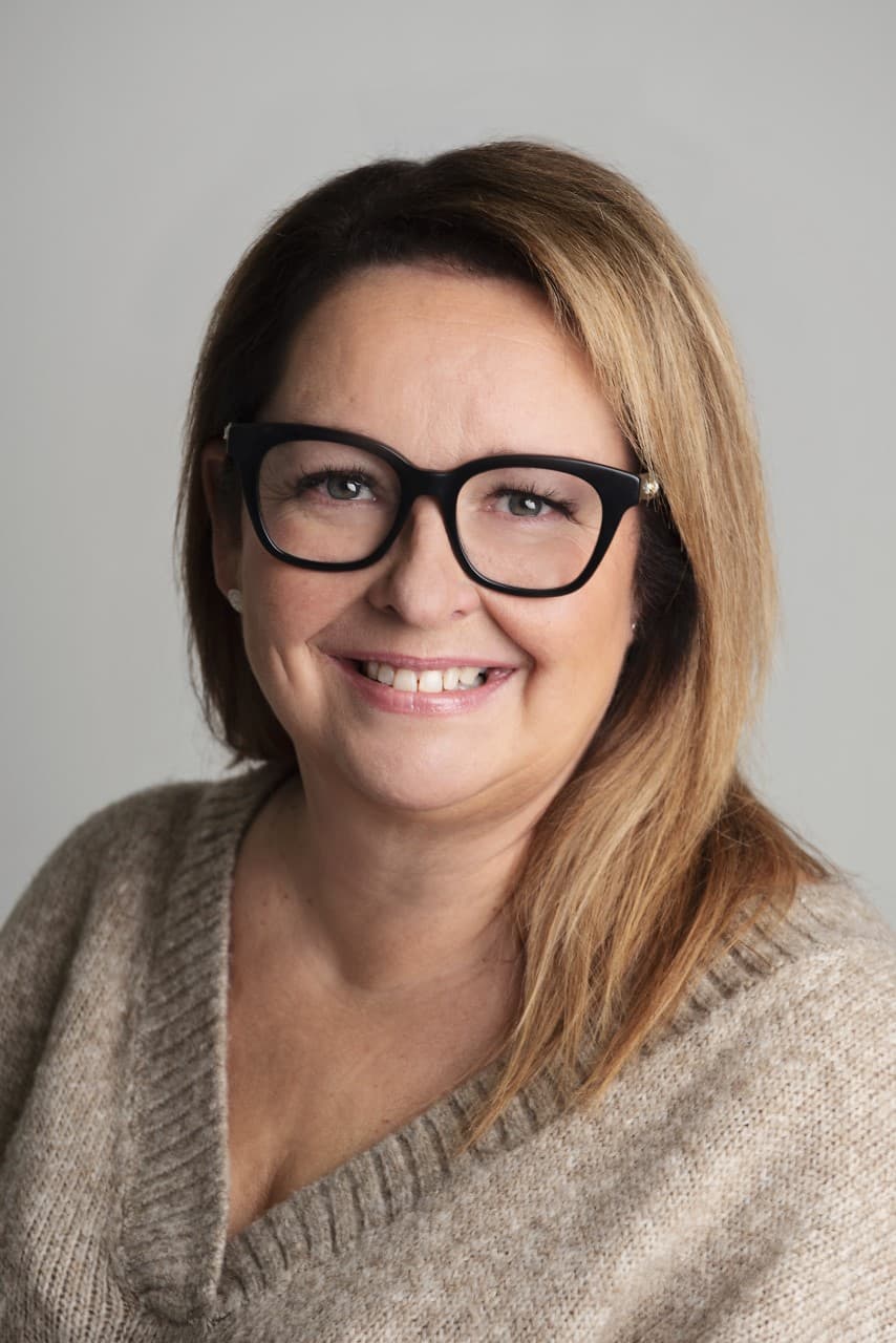 Jaana Lehtinen — Pihlajalinna