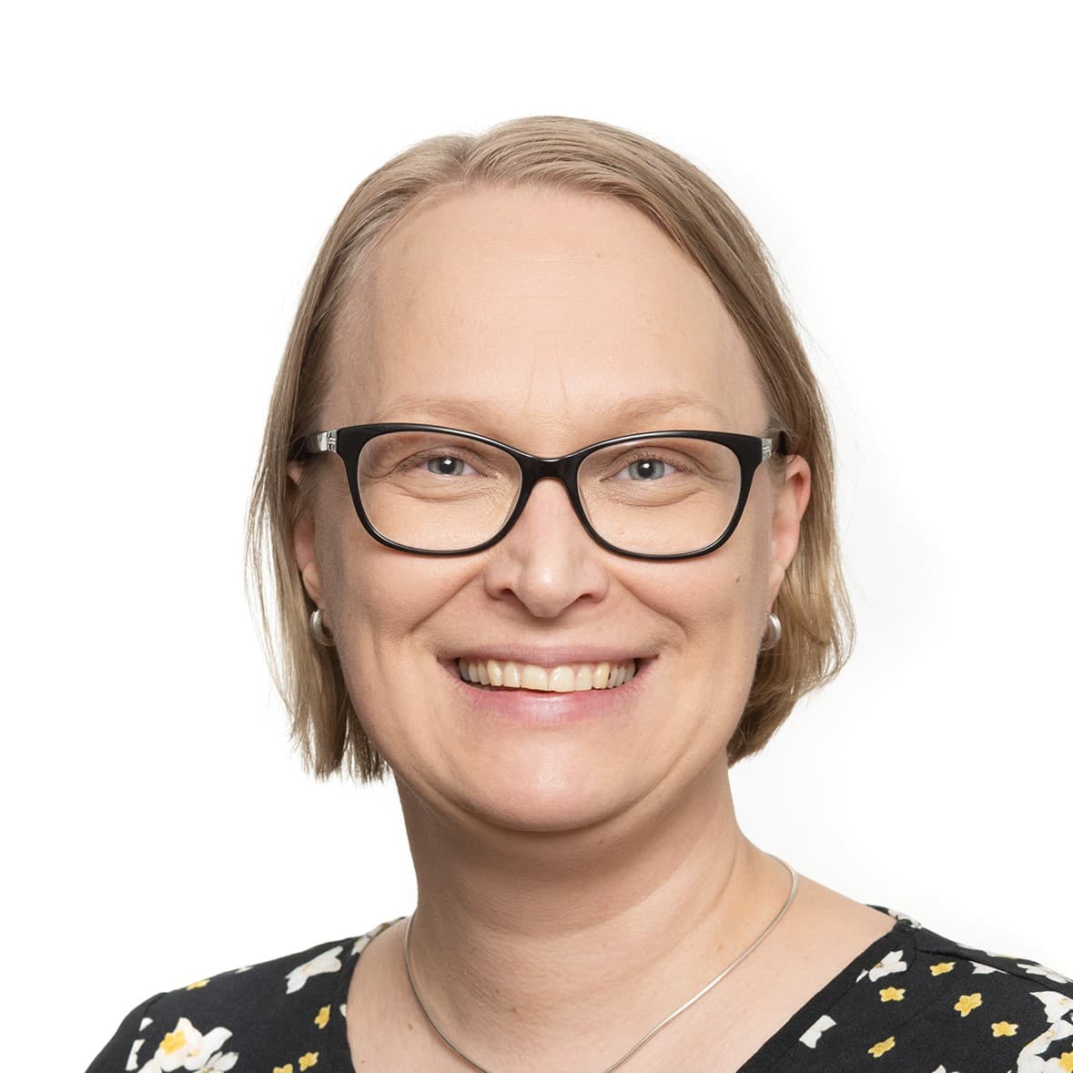 Anna Könönen — Pihlajalinna