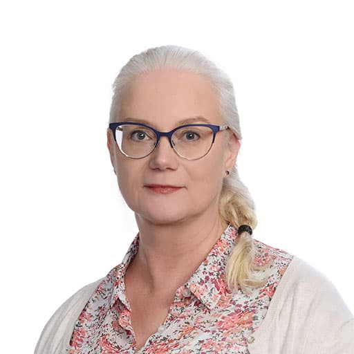 Jenni Metsälä — Pihlajalinna