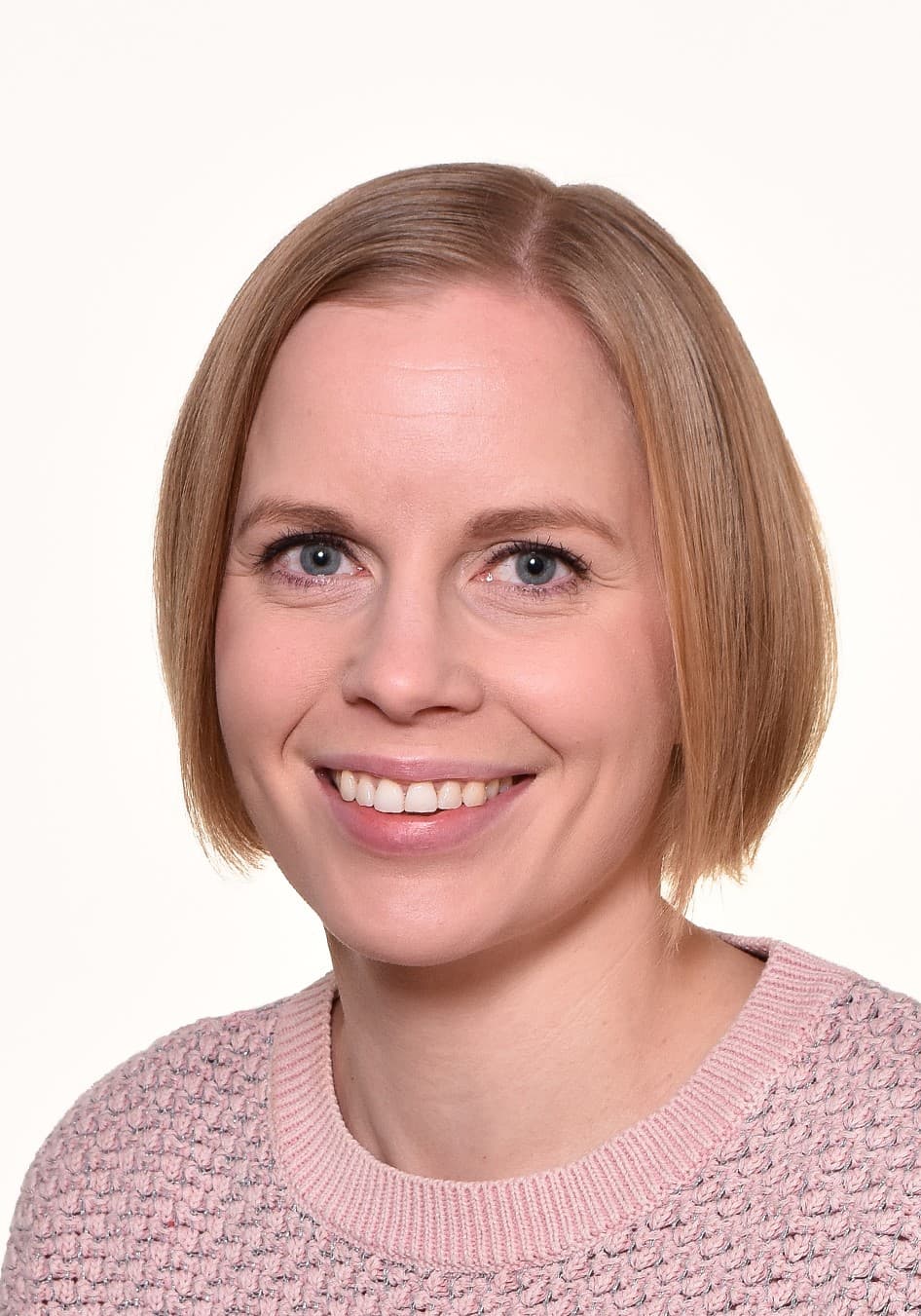 Mari Yrjölä  — Pihlajalinna