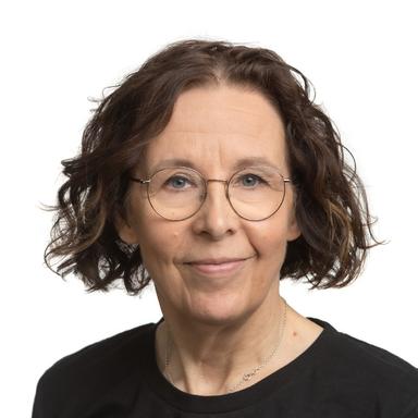 Outi Pinomäki — Pihlajalinna