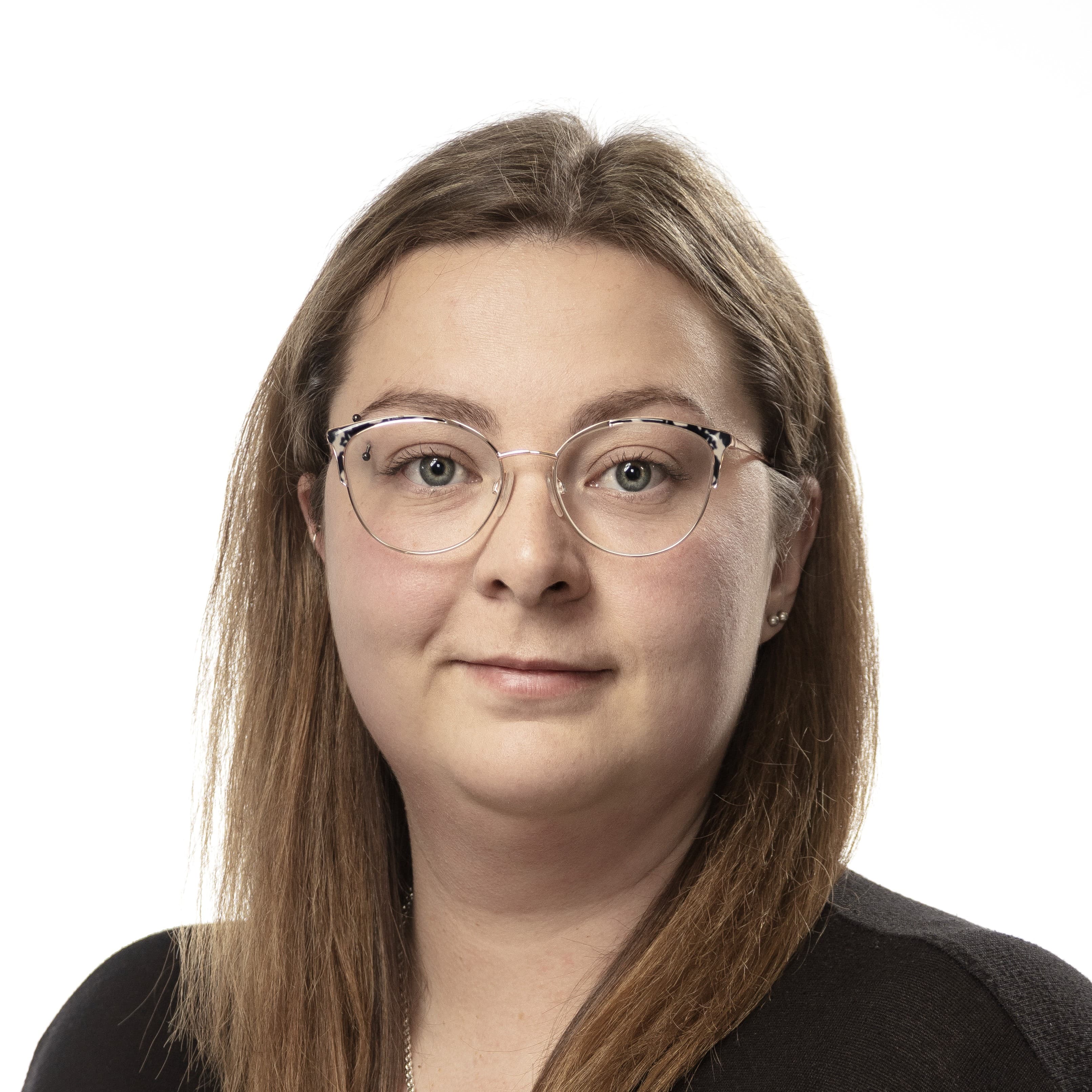 Katariina Nykänen — Pihlajalinna