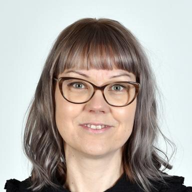 Pia Tuohenmaa — Pihlajalinna