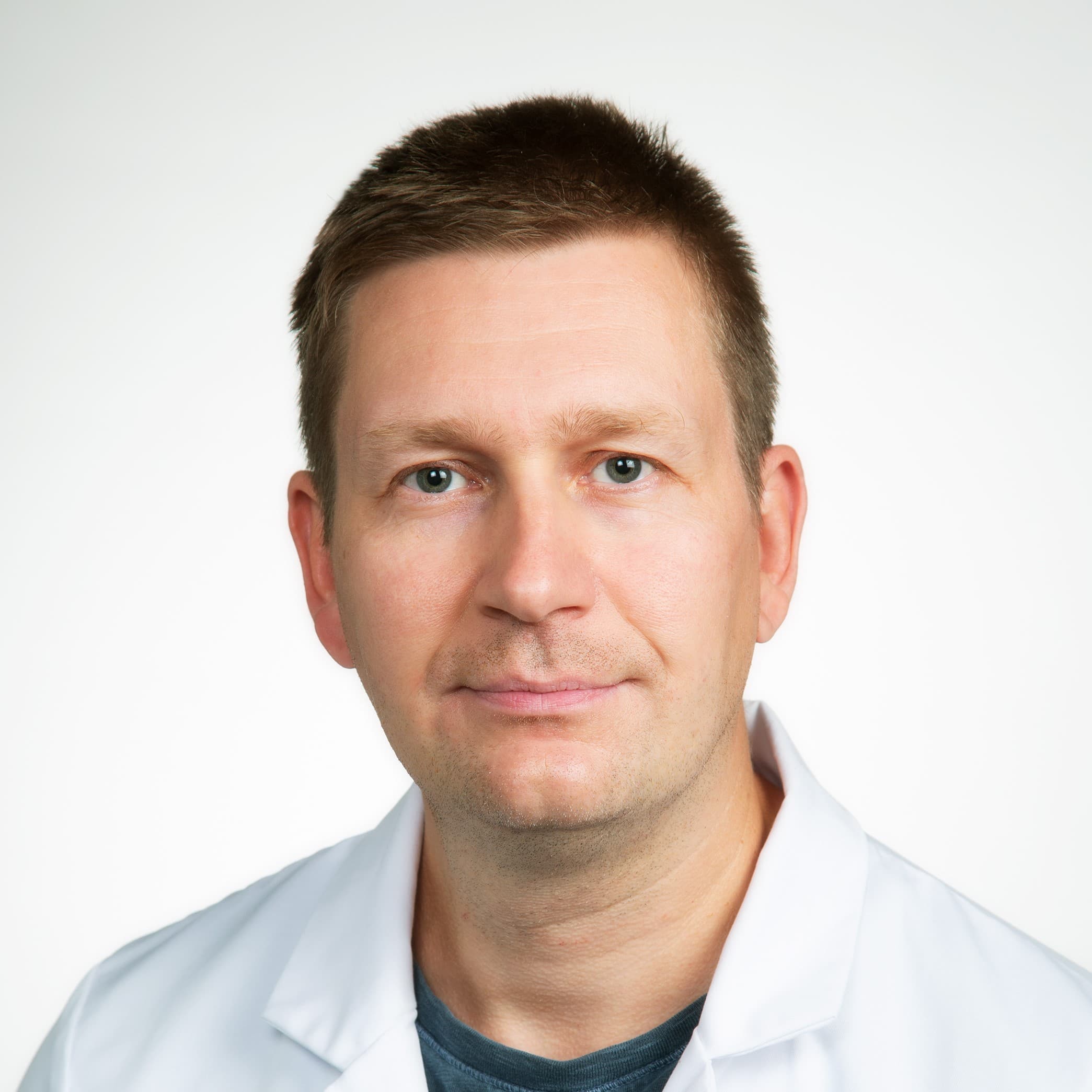 Jussi Mäkelä, Lääketieteen tohtori — Pihlajalinna