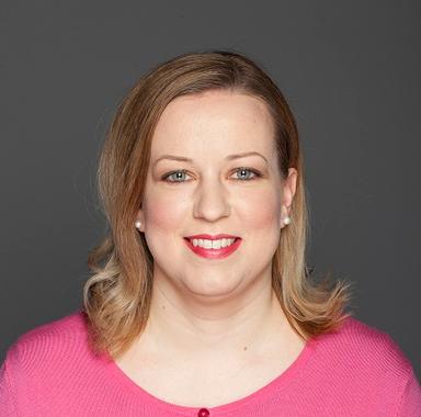 Laura Pöyhönen, Lääketieteen tohtori — Pihlajalinna