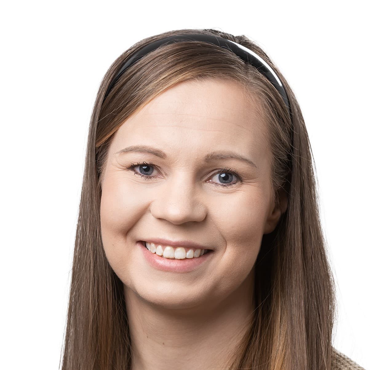 Petra Salminen — Pihlajalinna