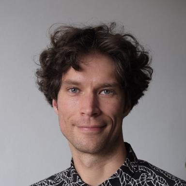 Juho Strömmer, Psykologian tohtori — Pihlajalinna