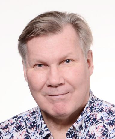 Petri Mattila, Dosentti, Lääketieteen ja kirurgian tohtori — Pihlajalinna