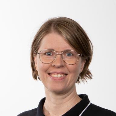 Annika Mannersuo — Pihlajalinna