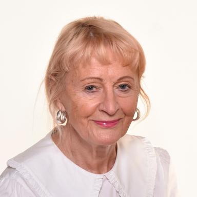 Ursula Romppanen, Doctor of Medicine and Surgery — Pihlajalinna
