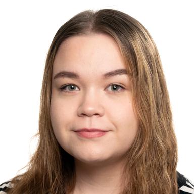Kia Ketolainen — Pihlajalinna