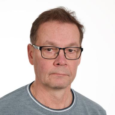 Juha Tuominen — Pihlajalinna
